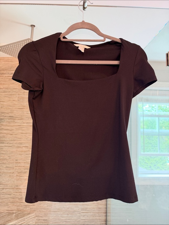 H&M Tops - H&M Black Square-Neck Short Sleeve Tee